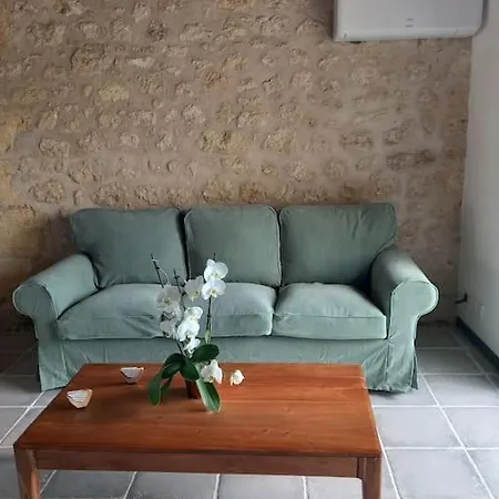 Ferme Au Chateau Le Noble - Proche St Emilion Saint-Germain-du-Puch