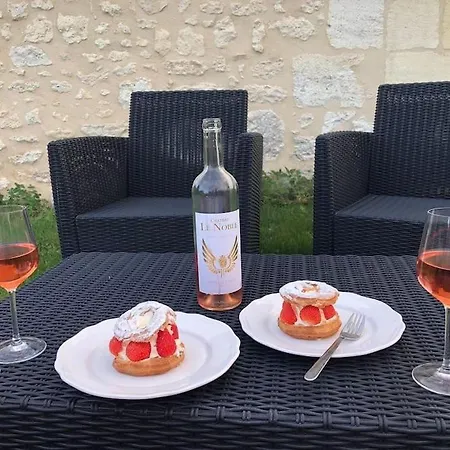 Vakantiehuis Ferme Au Chateau Le Noble - Proche St Emilion